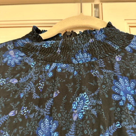 KOBI HALPERIN
Hunter Printed Midi Dress (24) - Picture 9 of 12